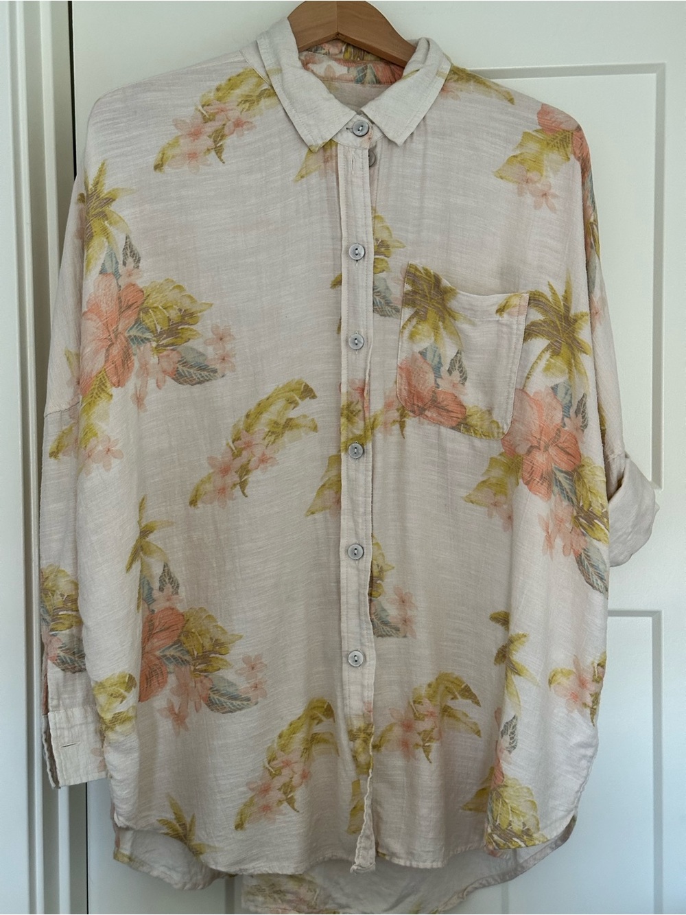 American Eagle S Lightweight Floral Button-Up Shirt Coverup